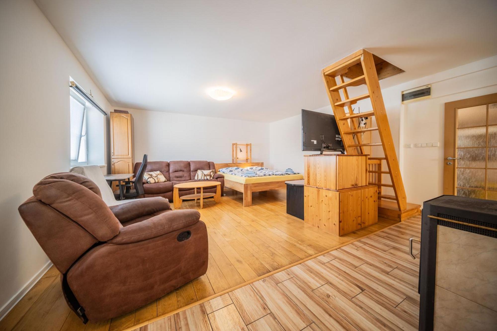 Casa vacanze Cely Dum S Vybavenou Kuchyni, Koupelna S Virivkou Praga